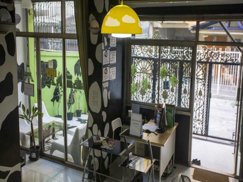 Mad Cow Hostel Bangkok Exteriér fotografie