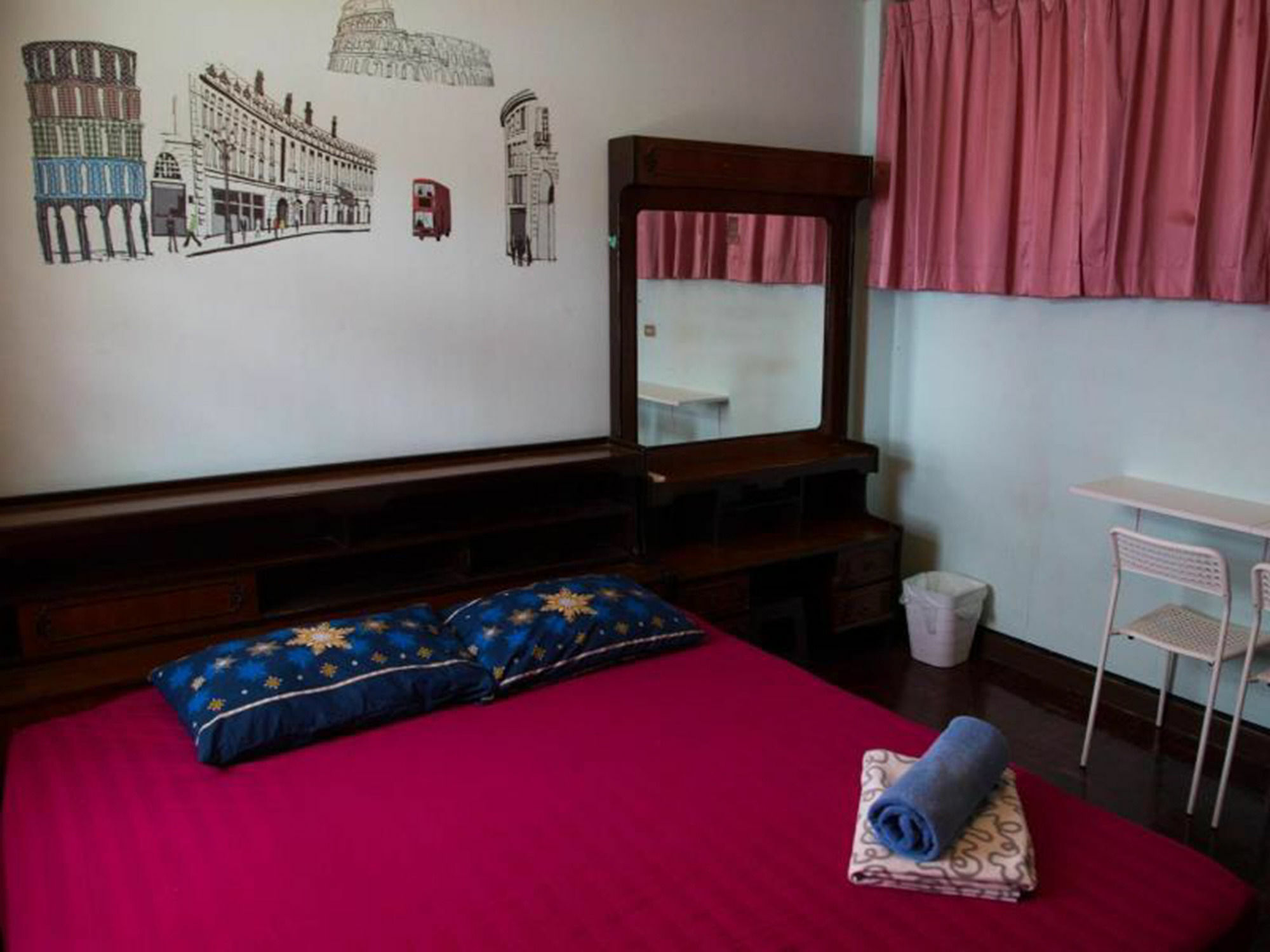 Mad Cow Hostel Bangkok Exteriér fotografie